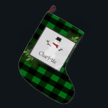Snowman Green Buffalo Karierter Strumpf Großer Weihnachtsstrumpf<br><div class="desc">Fügen Sie eine festliche Touch zu Ihrem Kamin in dieser Ferienzeit mit einem Snowman Green Buffalo Karierten Strumpf. Im Strumpf-Design befindet sich eine Schachtel mit Kiefernästen und ein bezaubernder Schneemann mit Büffel-kariertem Hintergrund. Hier können Sie Ihren Namen für Ihre Personalisierung hinzufügen. Mit diesem Design sind auch zusätzliche Geschenk- und Urlaubsartikel...</div>
