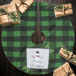 Snowman Green Buffalo Kariertes Baumrock Polyester Weihnachtsbaumdecke<br><div class="desc">Fügen Sie Ihrem Weihnachtsbaum in dieser Weihnachtszeit eine elegante Touch mit einem Snowman Green Buffalo Karierten Baumrock hinzu. Im Tree Rock-Design befindet sich eine Box mit Kiefernästen und ein bezaubernder Schneemann mit Büffel-kariertem Hintergrund. Mit diesem Design sind auch zusätzliche Geschenk- und Urlaubsartikel erhältlich.</div>