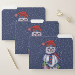 Snowman Holding String Christmas Lights Snow Blue Papiermappe<br><div class="desc">Dieses Set von drei Aktenordnern hat einen glücklichen Schneemann mit einem blauen und rot passenden Hut und Schal,  der eine hell erleuchtete Weihnachtslippe auf dunkelblauem Hintergrund mit fallendem Schnee hält.</div>