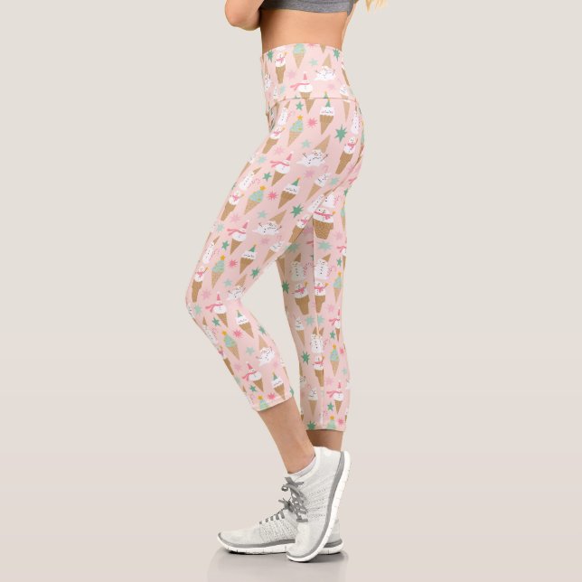 Snowman Ice Cream Cones Weihnachtsmuster Capri Leggings (Links)
