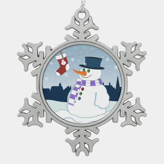 Snowman u. Strumpf-Weihnachten Schneeflocken Zinn-Ornament (Vorderseite)