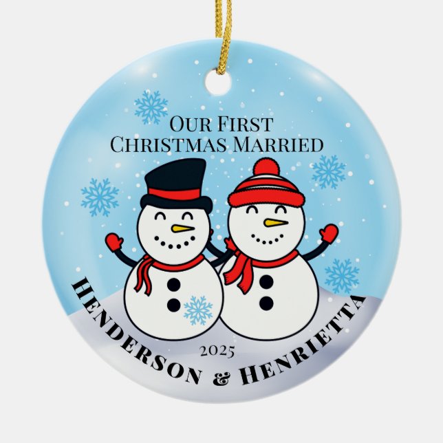 Snowmen Erster Weihnachtsfest Verheiratet Keramik Ornament (Vorne)