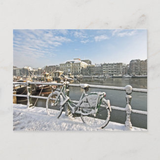 Snowy Amsterdam beim Amstel in den Niederlanden Postkarte