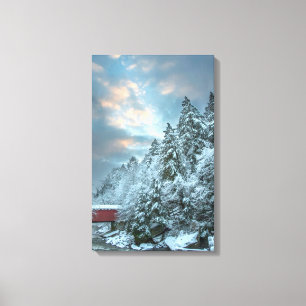 Snowy-Bäume über Brücken-Landschaft Leinwanddruck