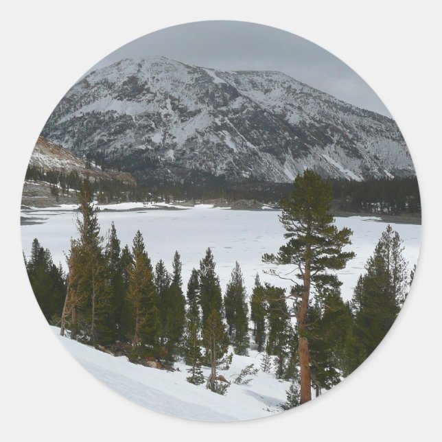 Snowy Ellery Winter Landschaft Runder Aufkleber (Vorderseite)
