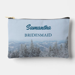 Snowy Mountain Forest Wedding Zubehörtasche