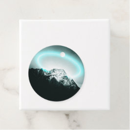 Snowy mountain mysterious blue neon light geschenkanhänger