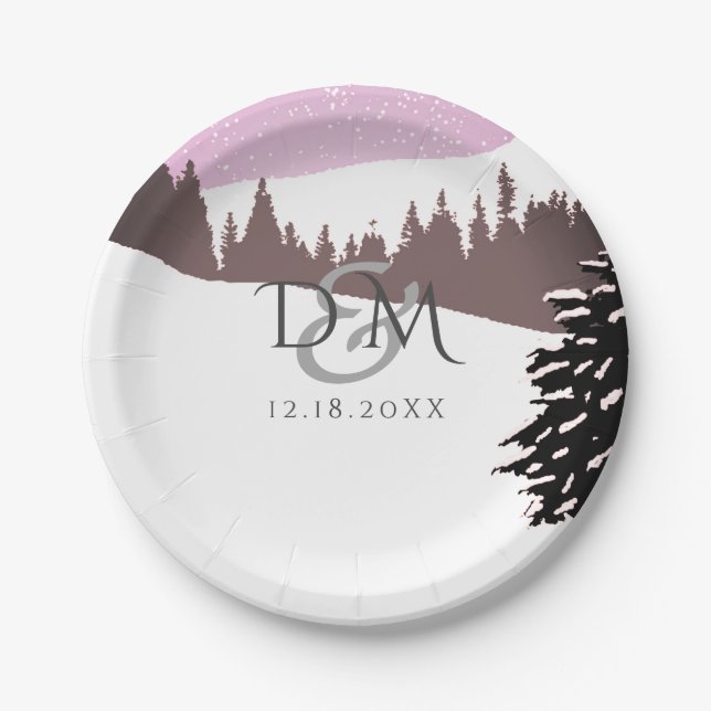 Snowy Mountain Winter Wedding Pappteller (Vorderseite)