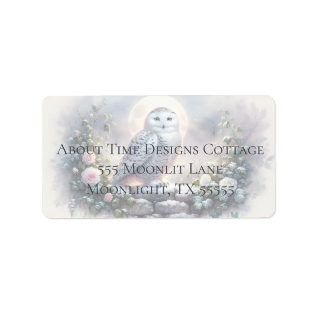 Snowy Owl in Moonlit Winter Garden Adressaufkleber (Vorne)