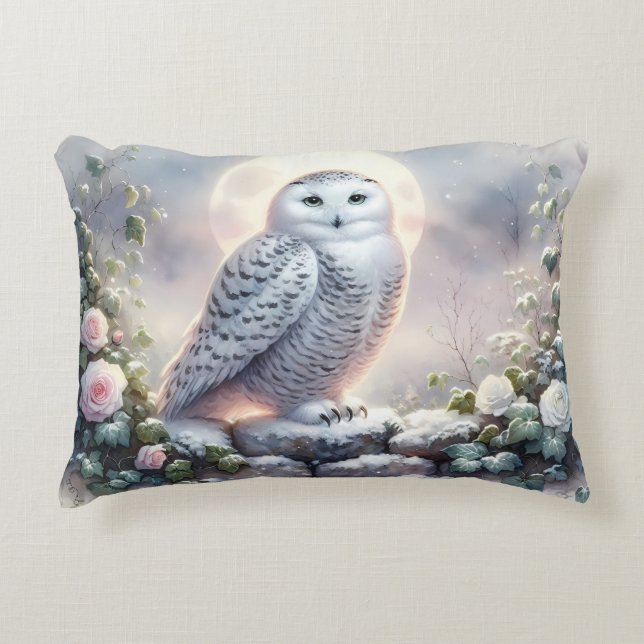 Snowy Owl in Moonlit Wintergarten Dekokissen (Vorderseite)