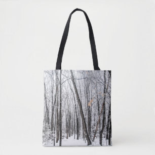 Snowy Scene in Woodland Michigan Tasche