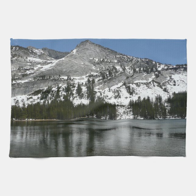Snowy Tenaya Lake Yosemite National Park Foto Geschirrtuch (Horizontal)