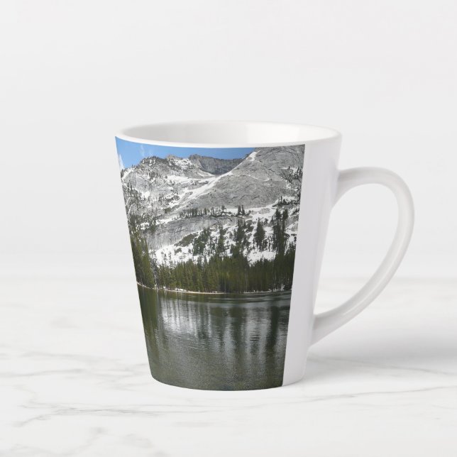 Snowy Tenaya Lake Yosemite National Park Foto Milchtasse (Rechts)