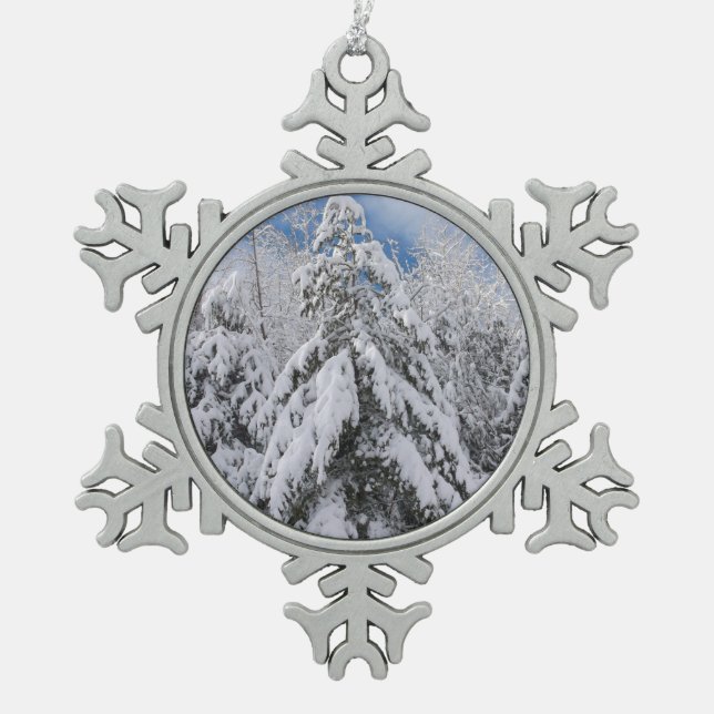 Snowy Trees Schneeflocken Zinn-Ornament (Vorderseite)