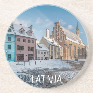 Snowy winter city centre in Riga, Lettland Getränkeuntersetzer