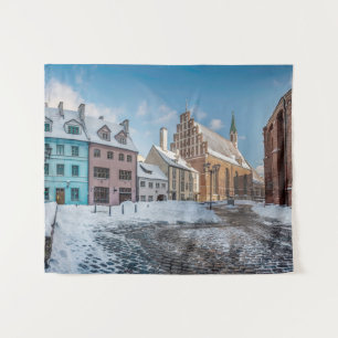 Snowy winter city centre in Riga, Lettland Wandteppich