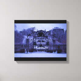 Snowy Winter Gate Leinwanddruck