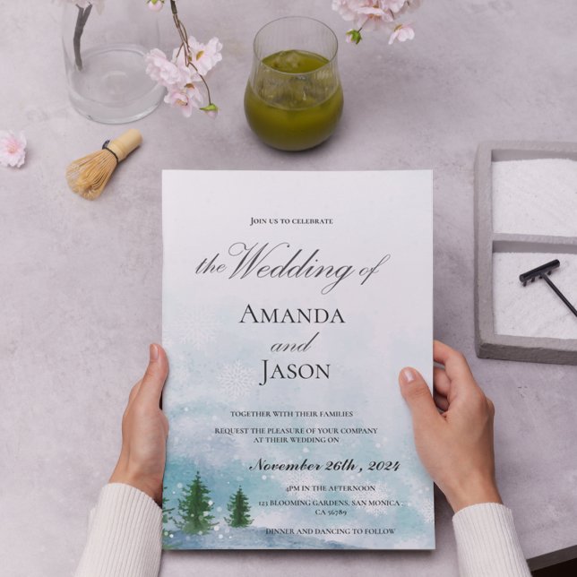 Snowy Winter Morning Blue Hues Wedding Einladung (Snowy Winter Morning Blue Hues Wedding Invitation)