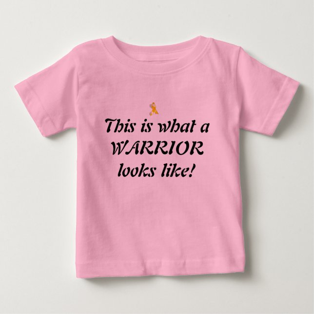 So sieht ein WARRIOR aus! (in rosa) Baby T-shirt (Vorderseite)