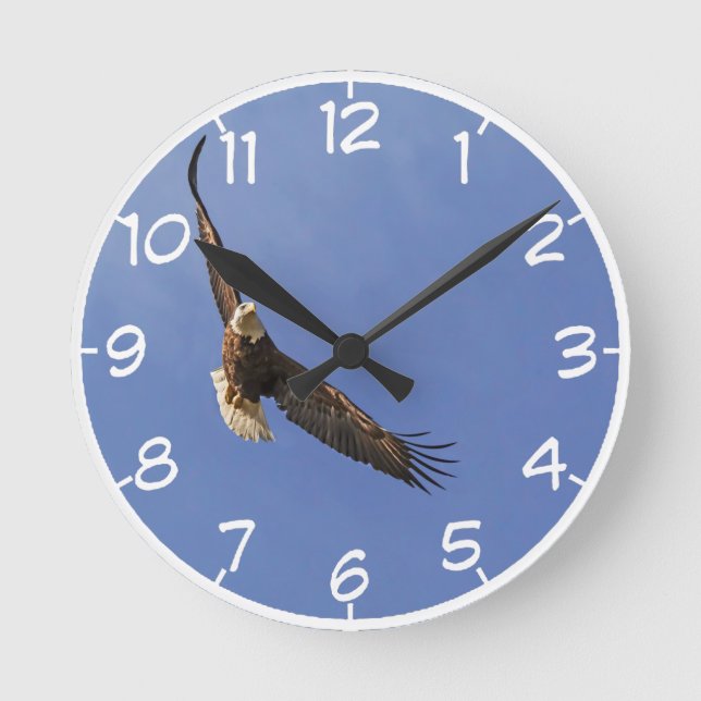 Soaring Bald Eagle Runde Wanduhr (Vorderseite)