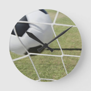 Soccer Ball and Goal Runde Wanduhr