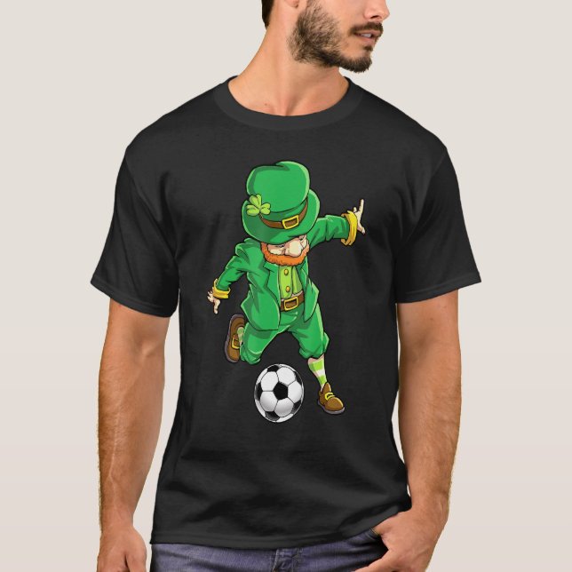 Soccer Leprechaun St Patricks Day Boys Kinder Männ T-Shirt (Vorderseite)
