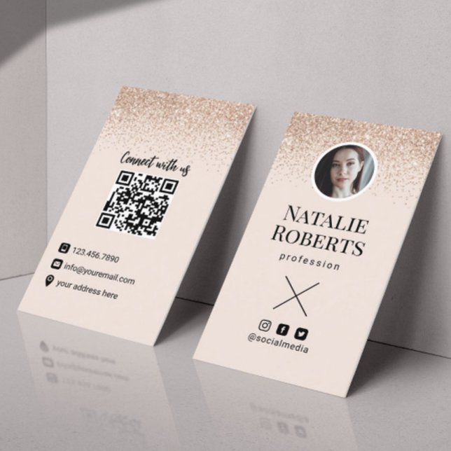 Social Media Blush Pink QR Code Hinzufügen Sie Ihr Visitenkarte (Von Creator hochgeladen)