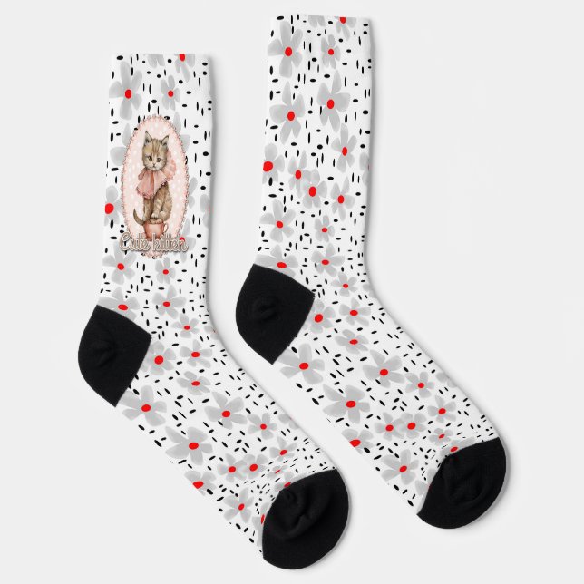 Socken mit einem kleinen Kätzchen (Rechts)
