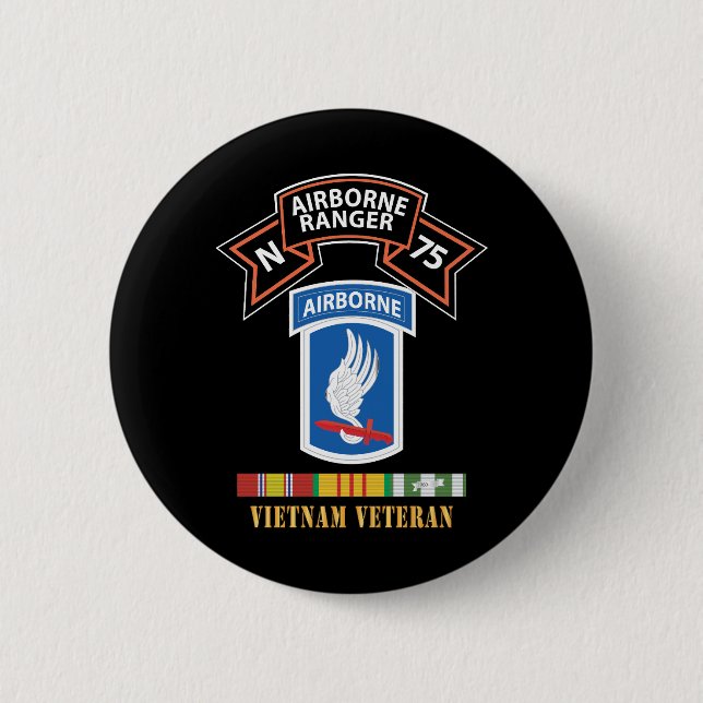 SOF - N Company Scroll - 173. Im Flugzeug Bank - V Button (Vorderseite)