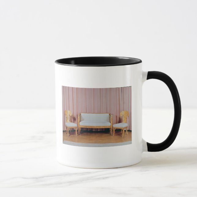 Sofa und zwei Stühle, karelische Birke, 1810-20 Tasse (Rechts)