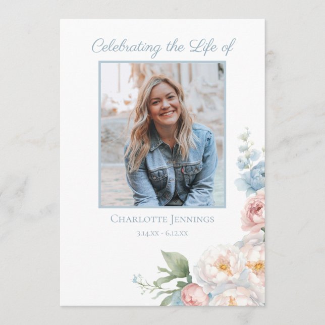 Soft Blue Floral Beerdigung Gedenkorden des Dienst Programm (Vorderseite)