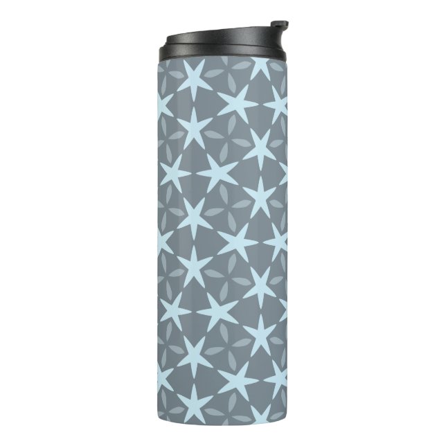 Soft Blue Starburst on Slate Grey Pattern Thermosbecher (Nach links gedreht)