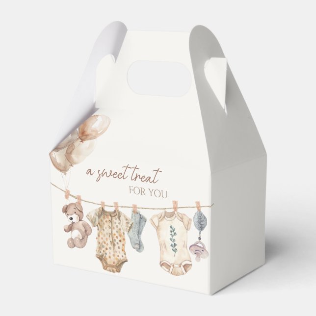 Soft Boho Neutral Baby Kleidung Babydusche Geschenkschachtel (Vorderseite)