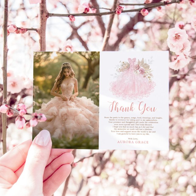 Soft Boho Pink Quinceañera Dress Foto Dankeskarte (Von Creator hochgeladen)
