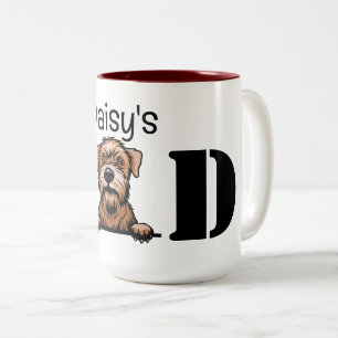 Soft Coated Wheaten Terrier schaut Dad an Zweifarbige Tasse