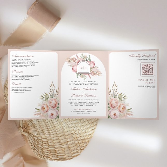 Soft Dusty Rose Pink Floral Pampas QR Code Wedding Dreifach Gefaltete Einladung (Von Creator hochgeladen)