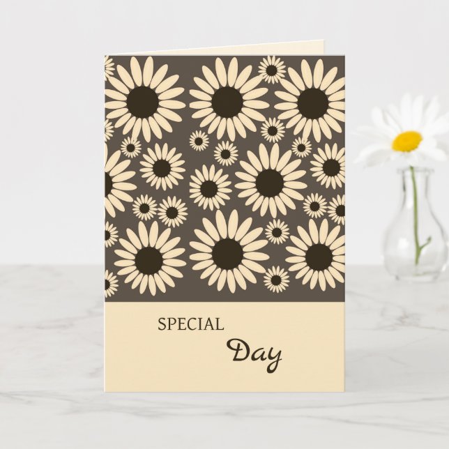 Soft Empress Brown Birthday Card Karte (Kleine Pflanze)