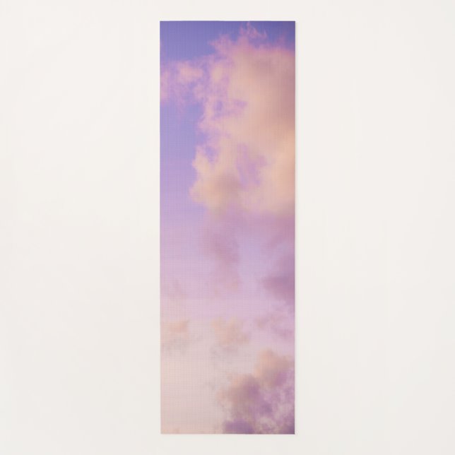 Soft Lavender Sunset Clouds Yogamatte (Vorderseite)