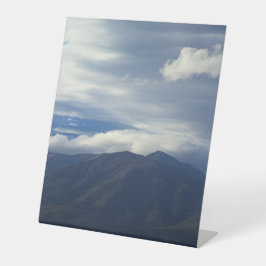 Soft Light over Mount Bogong Sockelschild