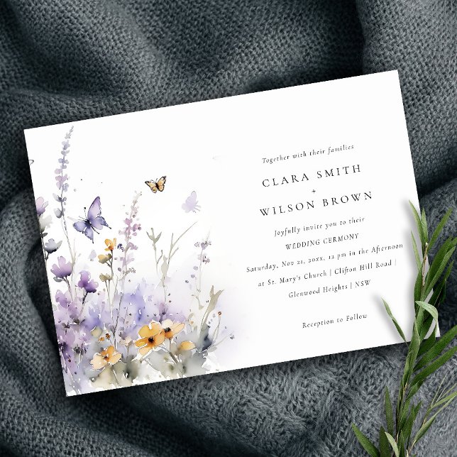 Soft Lilac Wildblume Butterfly Garden Wedding Einladung (Von Creator hochgeladen)