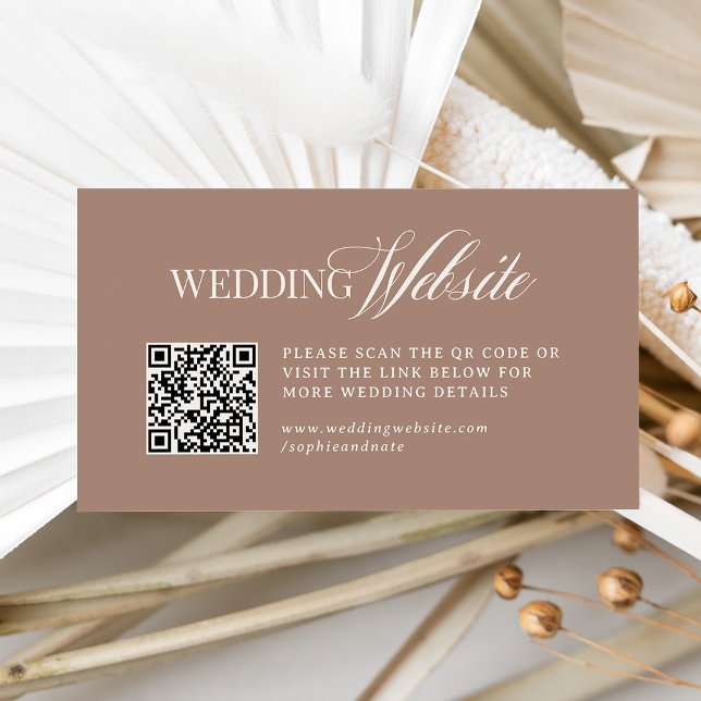 Soft Mocha Taupe | Luxe Wedding Website QR Code Begleitkarte (Von Creator hochgeladen)