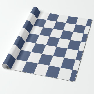 Soft Muted Blue White Checkered – Calm Elegant Geschenkpapier