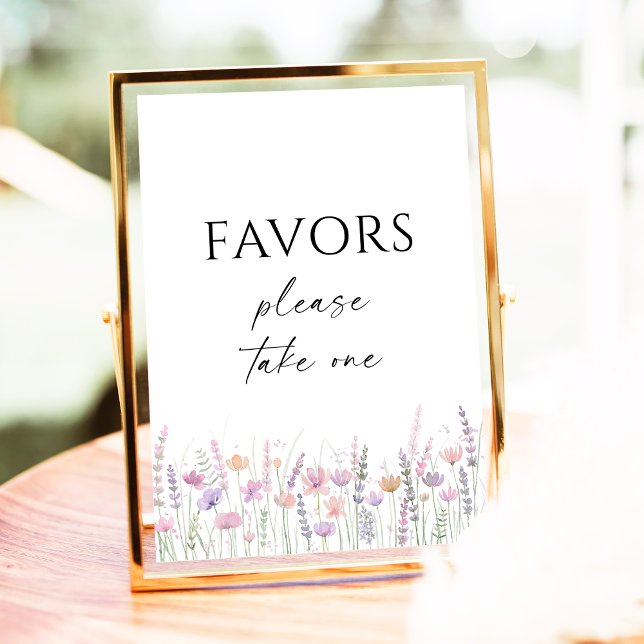 Soft Pastel Floral Wildflower Wedding Favors Sign Poster (Von Creator hochgeladen)