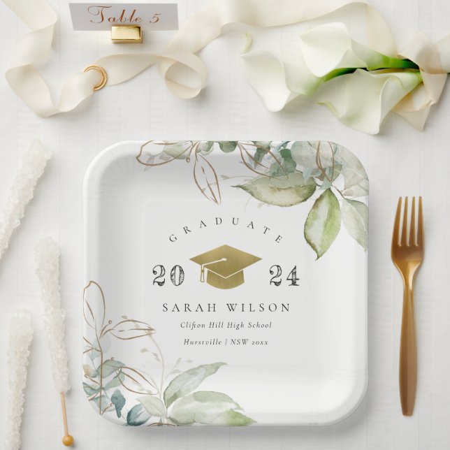 Soft Pastel Gold Green Foliage Graduation Cap Pappteller (Hochzeit)