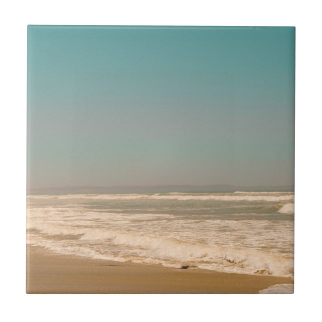 Soft Pastel Ocean Sandy Beach Sky Waves Fliese (Vorderseite)