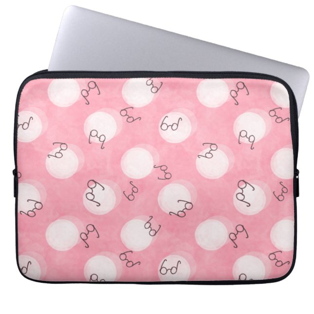 Soft Pink Cute Pattern – Minimal Aesthetic Polka Laptopschutzhülle (Vorderseite)