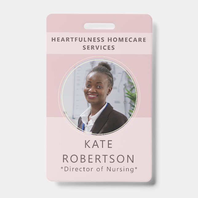 Soft Pink Healthcare Worker Ausweis (Vorderseite)