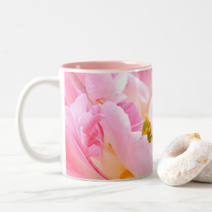 "SOFT PINK PEONY TWO- TONE TASSE" TONKAFFEE MU ZWEIFARBIGE TASSE