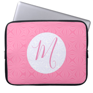 Soft Pink Squiggly Squares Personalized Initial Laptopschutzhülle