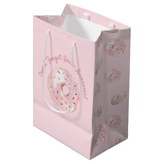 Soft Pink Wasserfarbe Donut Vergessen Sie Phantast Mittlere Geschenktüte (Vorderseite Schrägansicht)